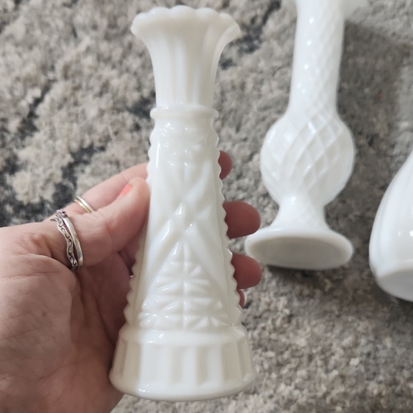 Vintage Milk Glass Vases - Picture 2 of 14
